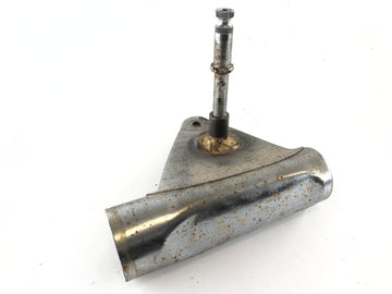 Suzuki T 500 [GT 500]  - 左侧灯前灯记录支架