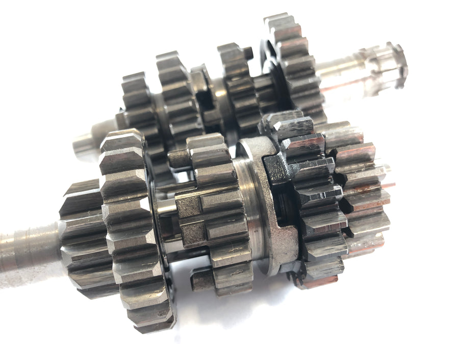 Suzuki Dr 600 SN41A [1986] - Gearbox