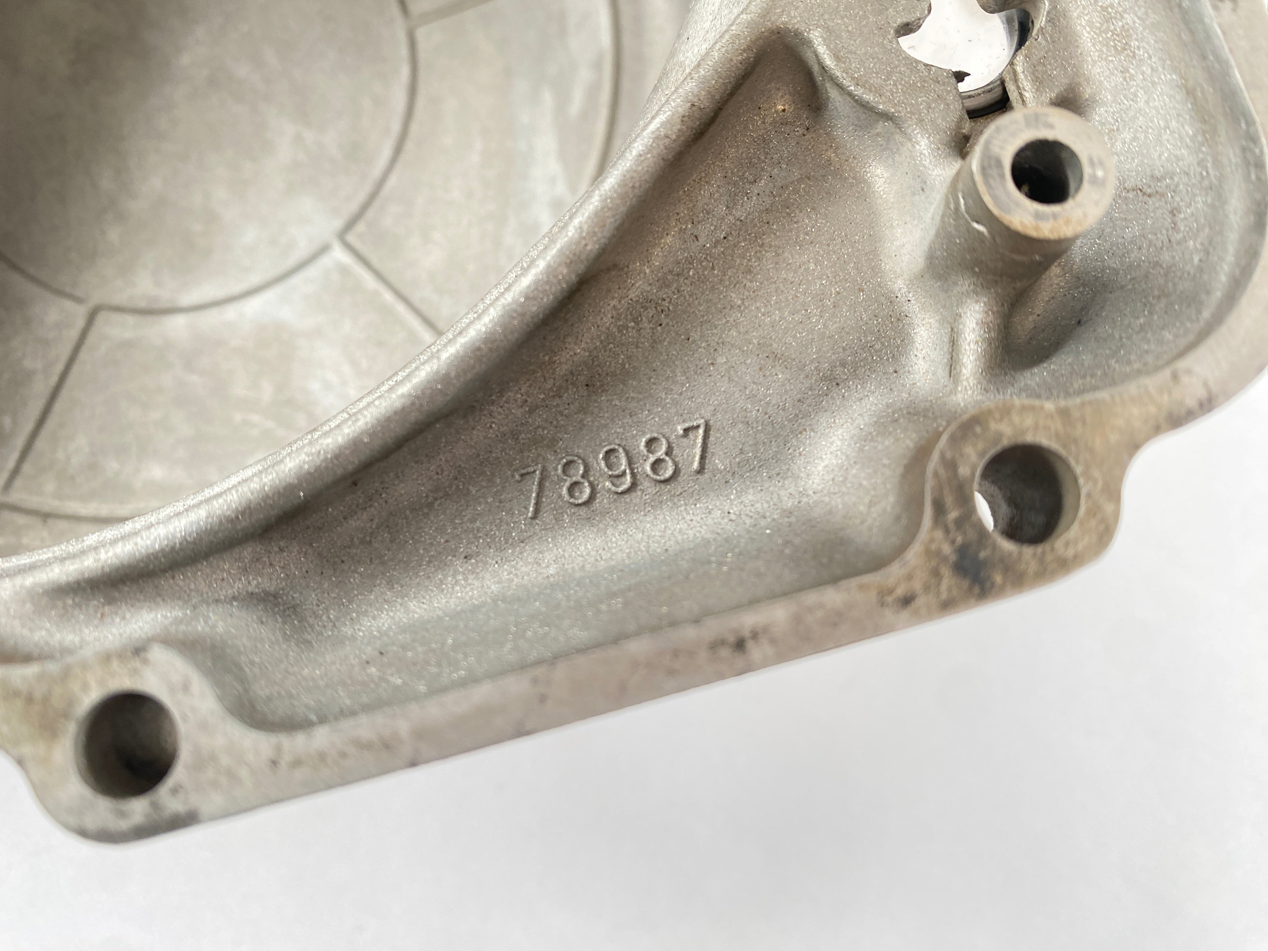 Husqvarna TE 610 E Dual H7 [1998] - Clutch Cover Motor Lid