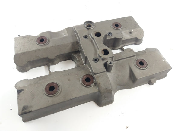 Suzuki GSF 400 GK75B Bandit [1991] - крышка клапана