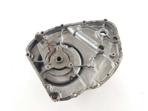 Suzuki GT 750 [1973] - крышка двигателя