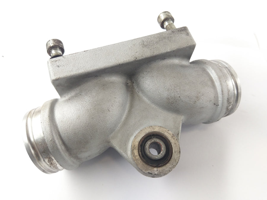 Moto Guzzi Quota 1100 ES [1999] - Intake Pipe Center