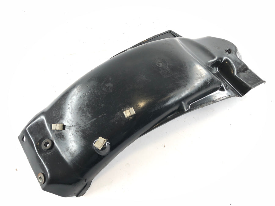 Honda CB 550 F [Super Sport] - Προστατευτικό ψεκασμού για το πίσω υποπλαίσιο