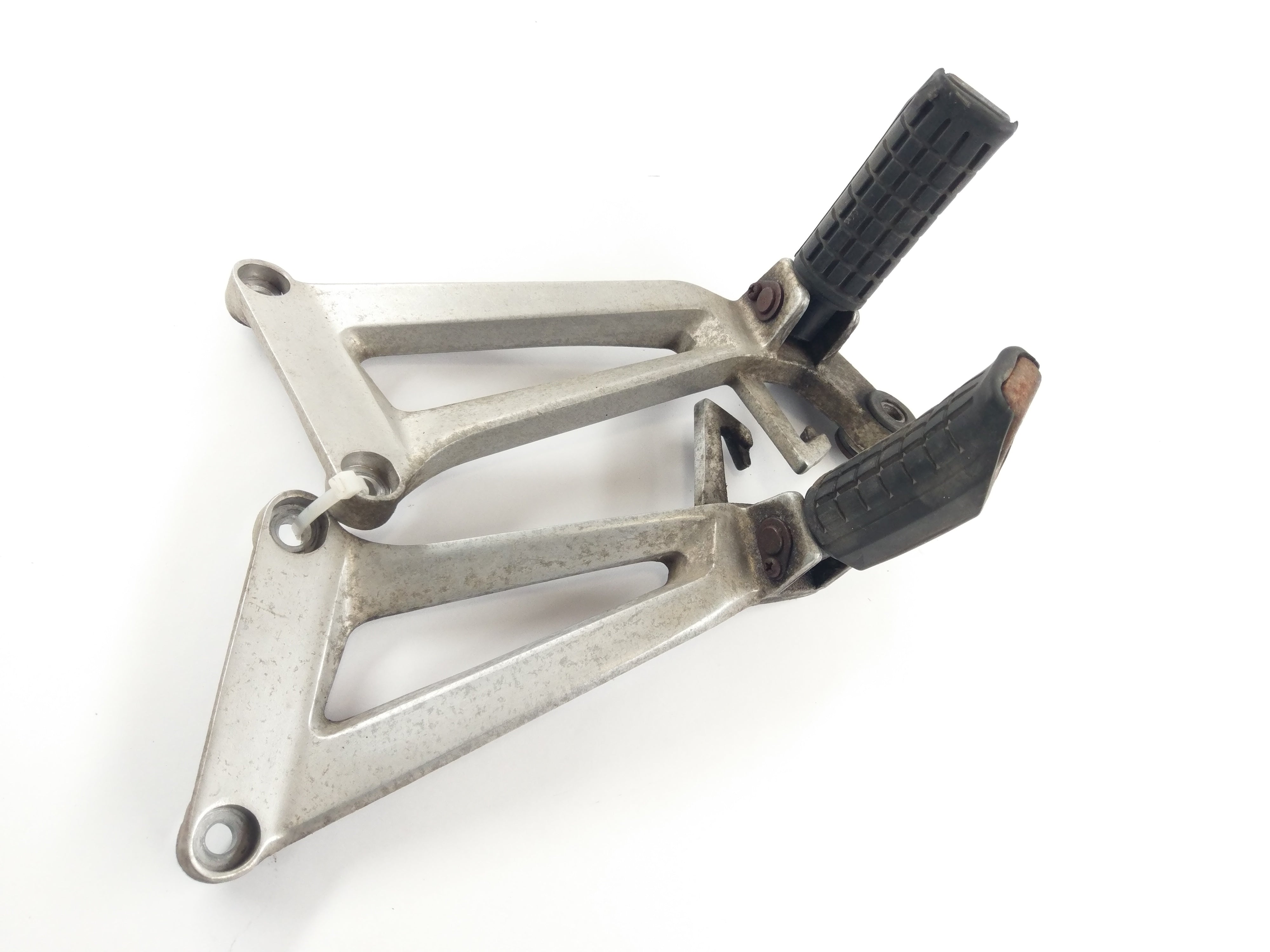 Honda CBR 125 JC34 [2006] - Passenger footrests with holder