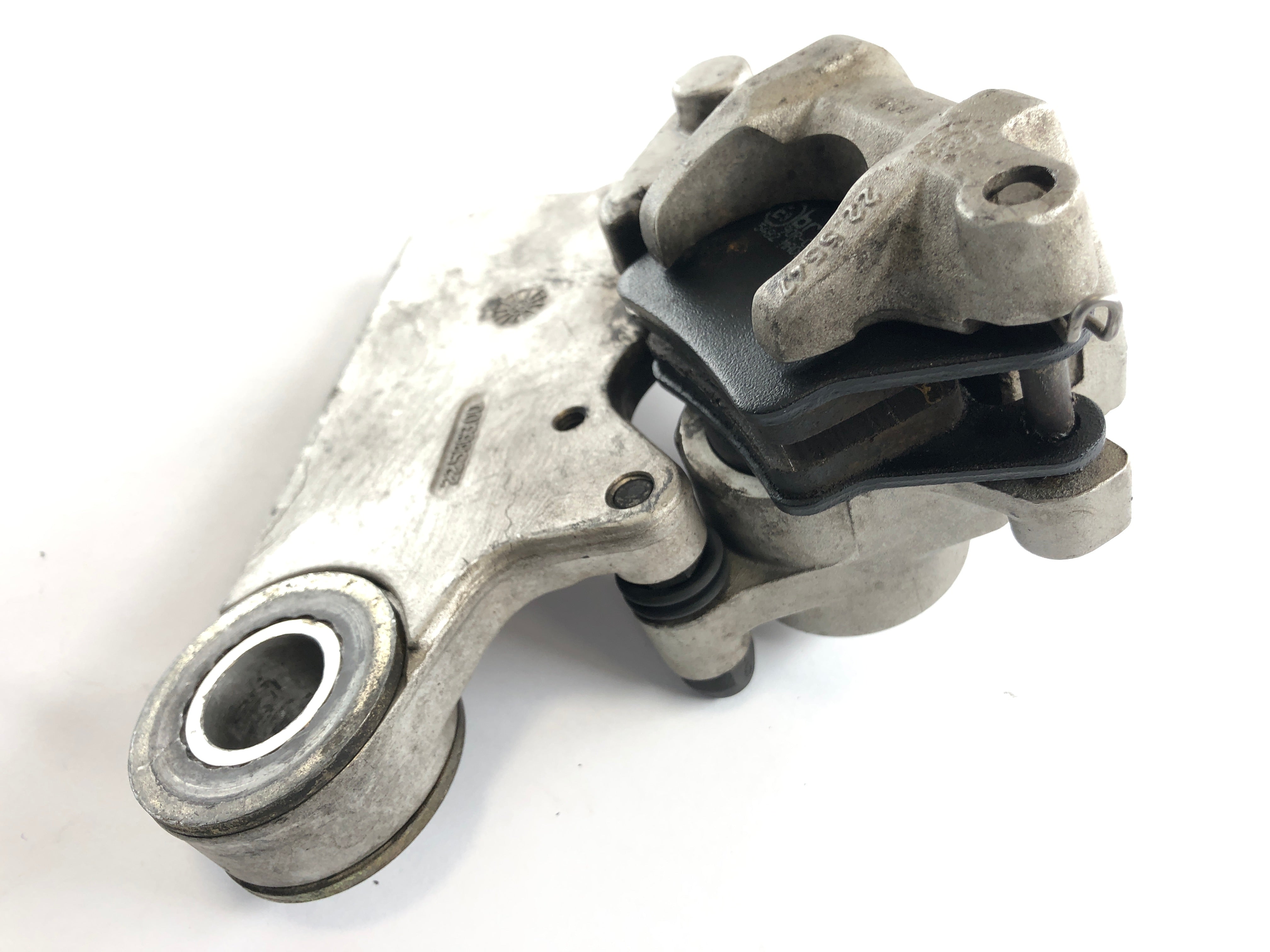 Yamaha TT 600 R DJ01 [2000] - Rear brake caliper with anchor plate