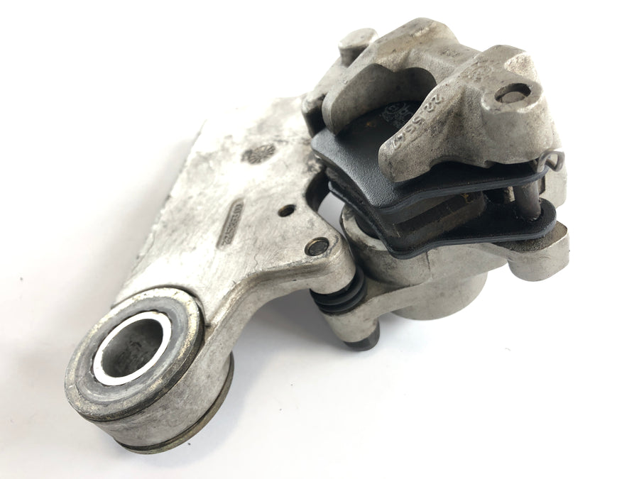 Yamaha TT 600 R DJ01 [2000] - Bremssattel hinten mit Ankerplatte