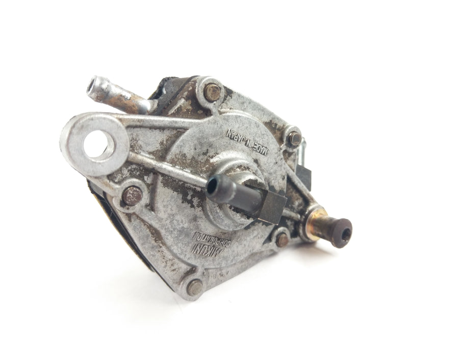 Ducati Monster 600 M600 [1994] - fuel distributor