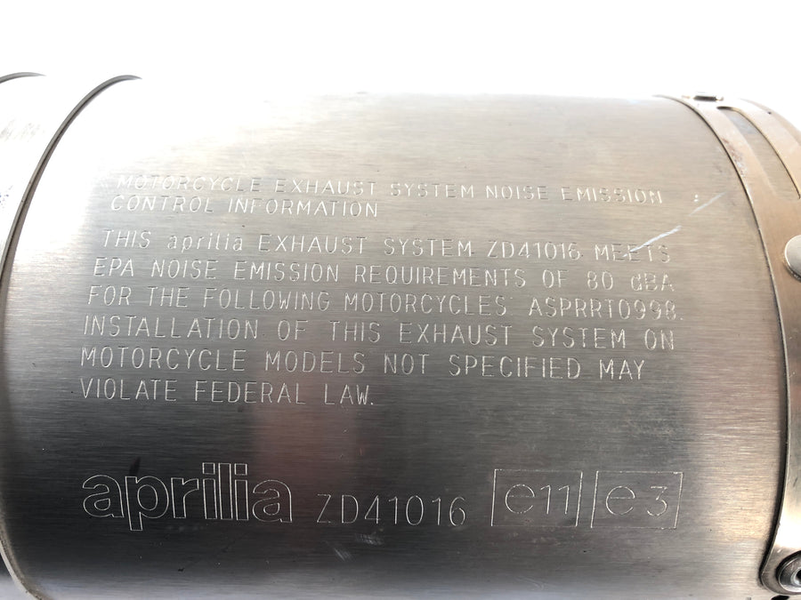 Aprilia RSV 1000 RR Factory [2009] - Výfukový tlumič vpravo