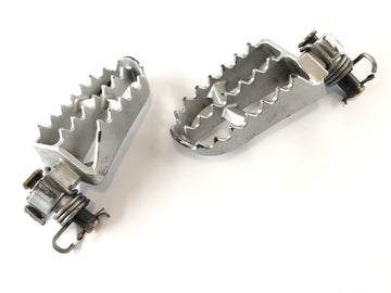 Husqvarna te 450 SMR [2003] - Os apoios para os pés do motorista à direita e à esquerda - 0