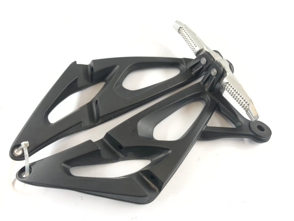 BMW K 1300 R [2010]  - 小儿脚凳套件