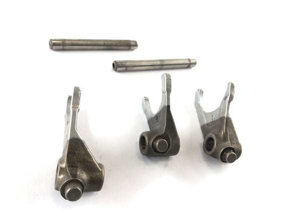 Yamaha TT 600 59X [1990] - Kytkinhaarukot kytkentäkynnet asetettu