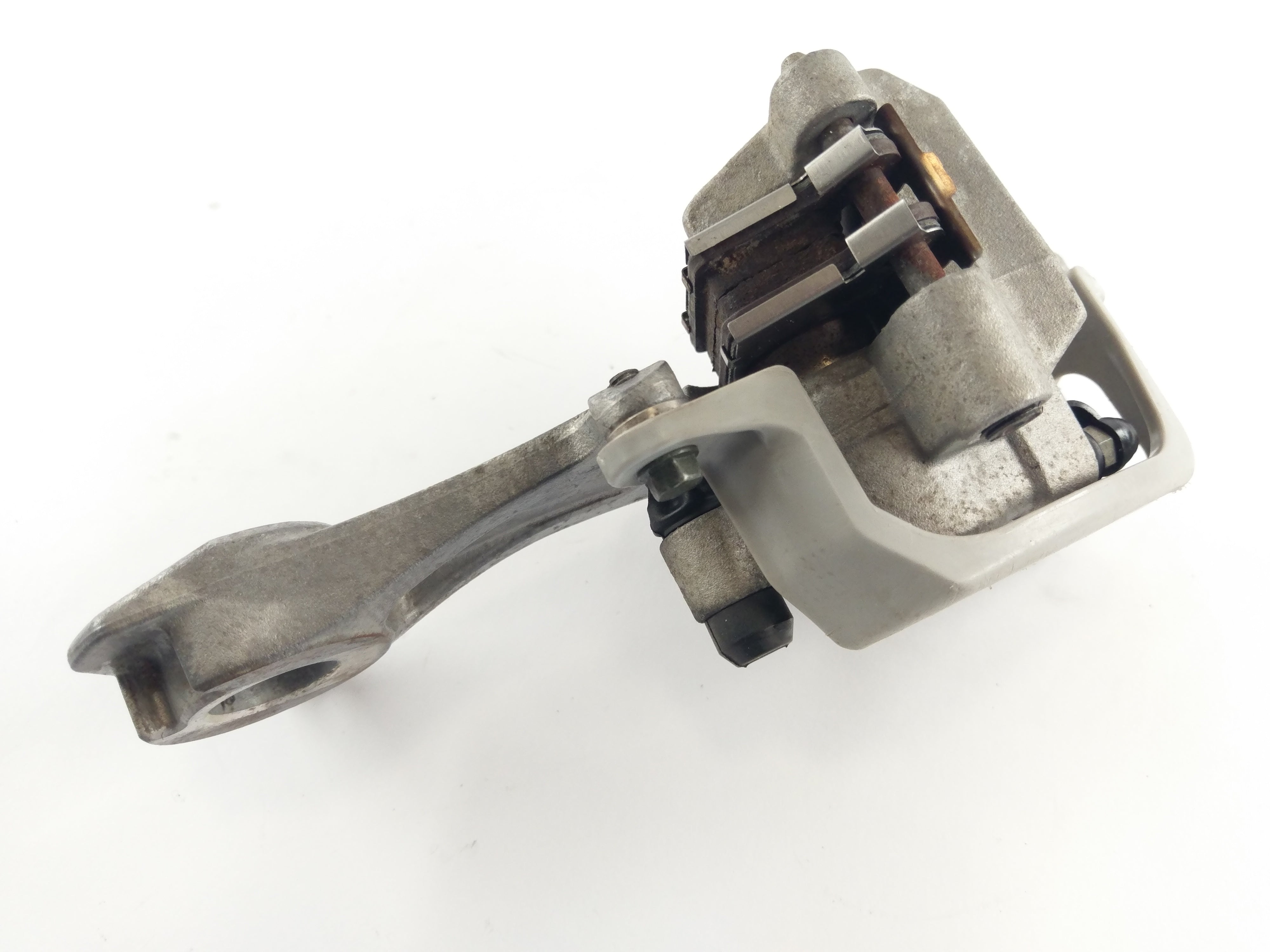 Yamaha YZ 450 F [2005] - Rear brake caliper with anchor plate