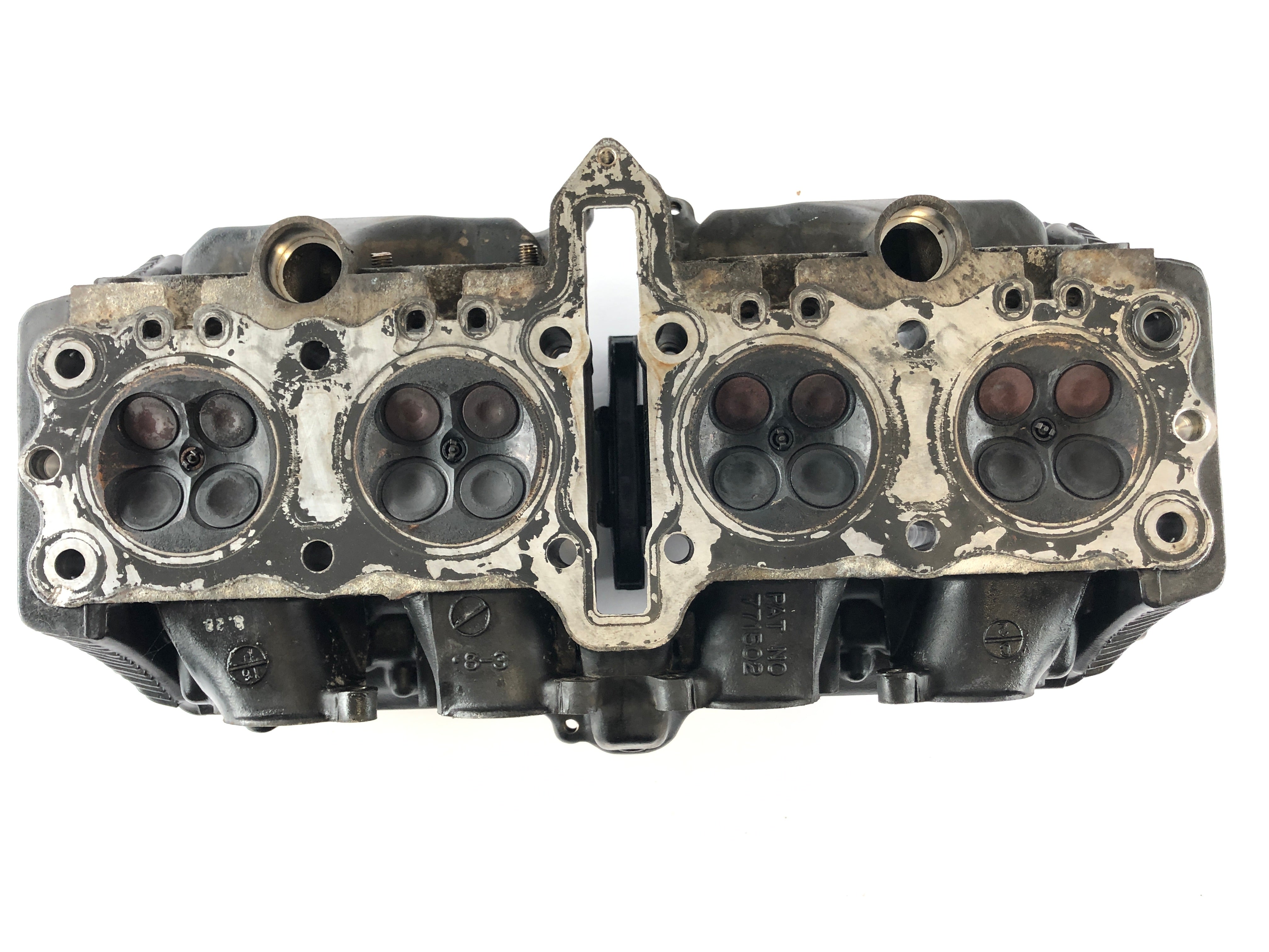 Suzuki Bandit GSF 650 S WVB5 [2005] - Cylinder head