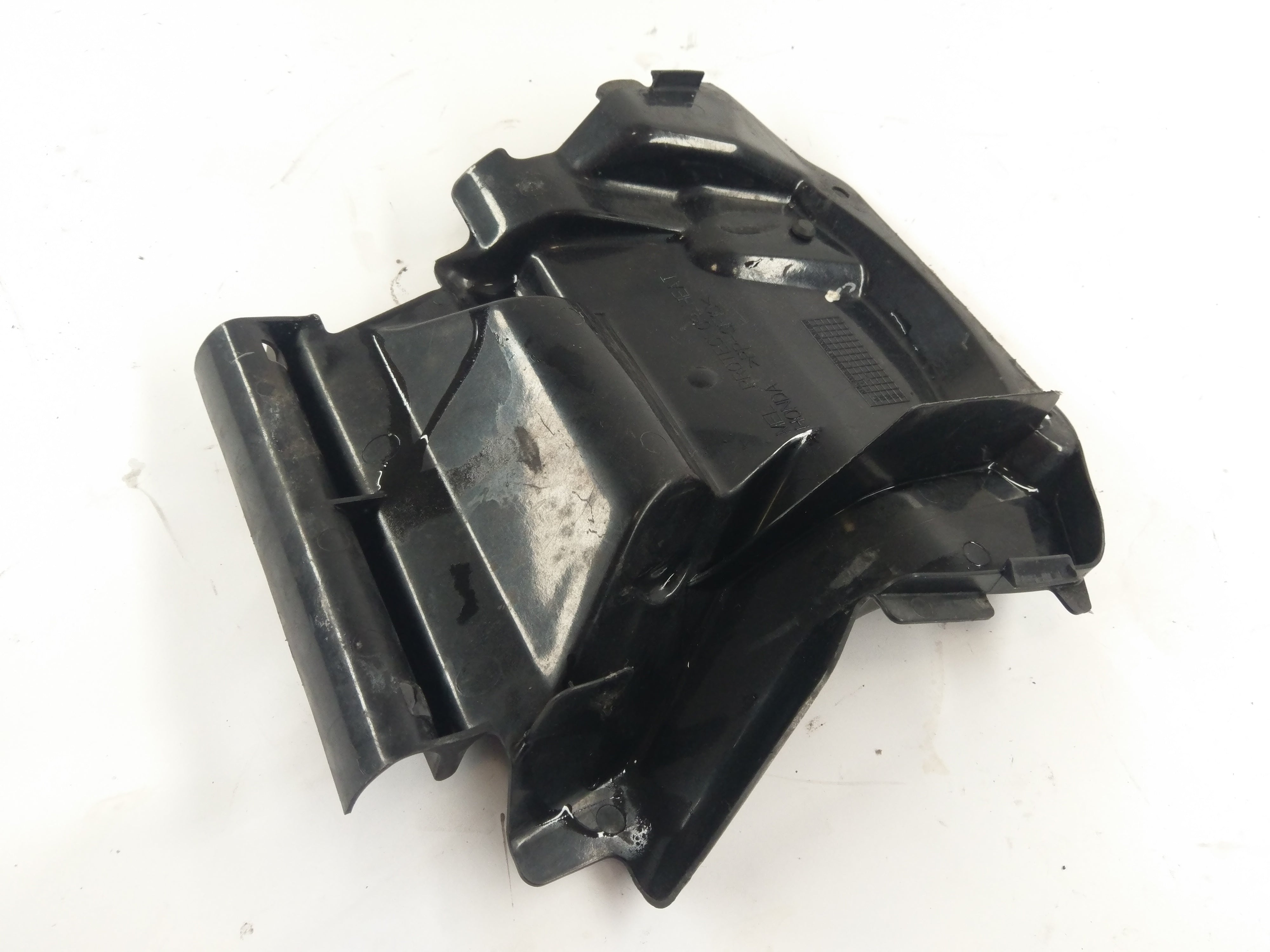 Honda CBR 1000 RR SC57 [2004] - Rear substructure rear inner fairing