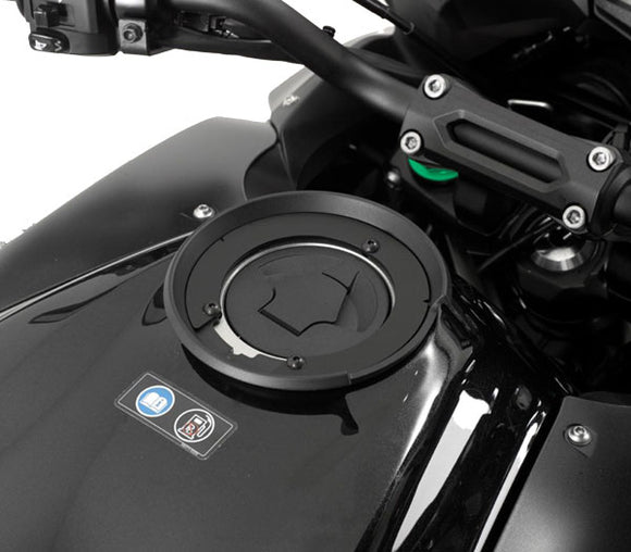 Kawasaki Versys 650 [2017-2021] - Крепление бака для сумок на бак TANKLOCK