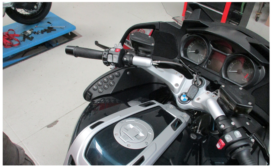 BMW R 1200 RT [GIVI] - Befestigungsring für TANKLOCK