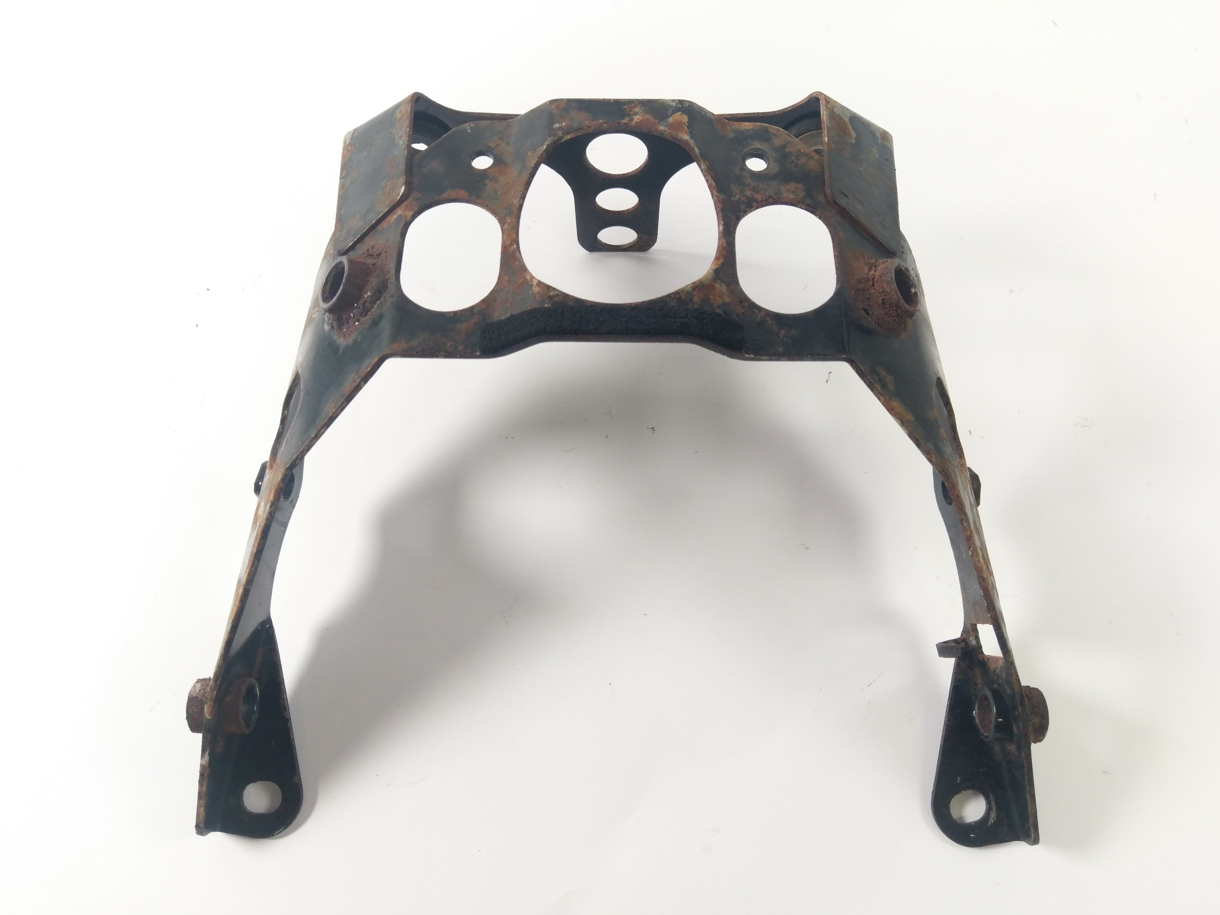 Yamaha TDM 850 3VD [1992] - Rear fairing bracket