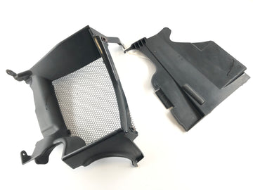 Kan på Spyder SM5 [2009] - Cladding kjøligere deksel til høyre