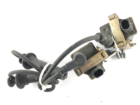 Ducati 888 Strada [1993] - Tändspoluppsättning med tändstift