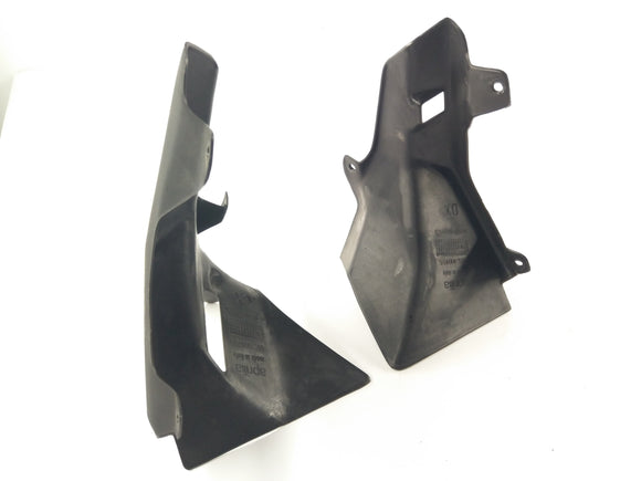 Apryia RST 1000 Futura [2004]  - 左 +右側のインテリアクラッディング