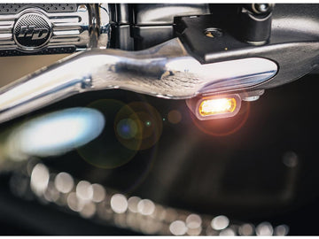 Harley Davidson Sportster [2014-2020] -Stripes LED Turn Signal Aluminium Polied Light - 0