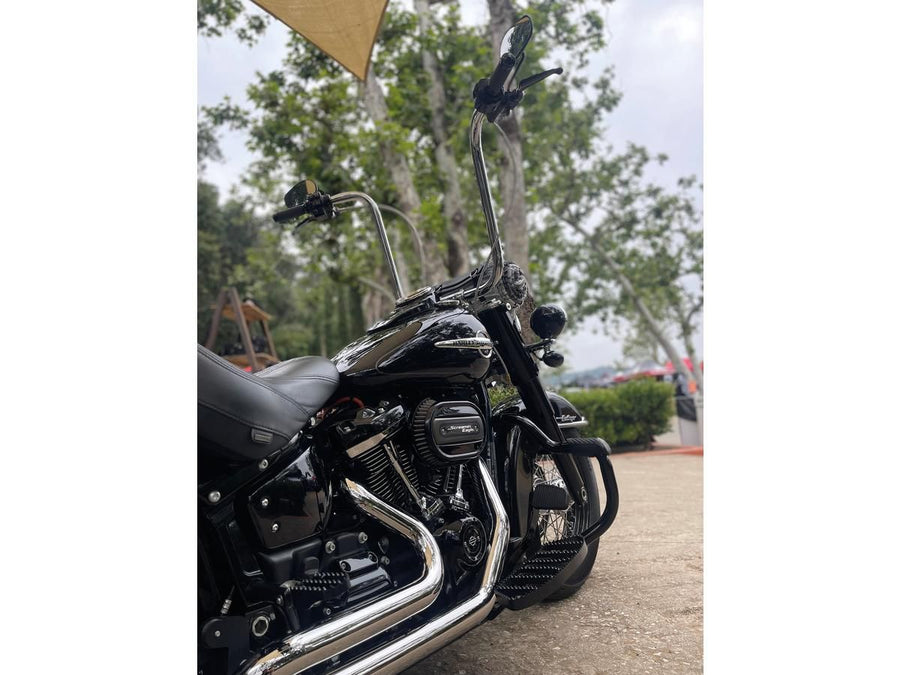 Harley Davidson FLSL [2018-2021] -MX-tyyliset ruokataulut satiini musta