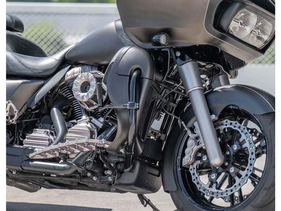 Harley Davidson-forfalskede Autobahn Rasten-regjeringer inkludert Arlen Ness