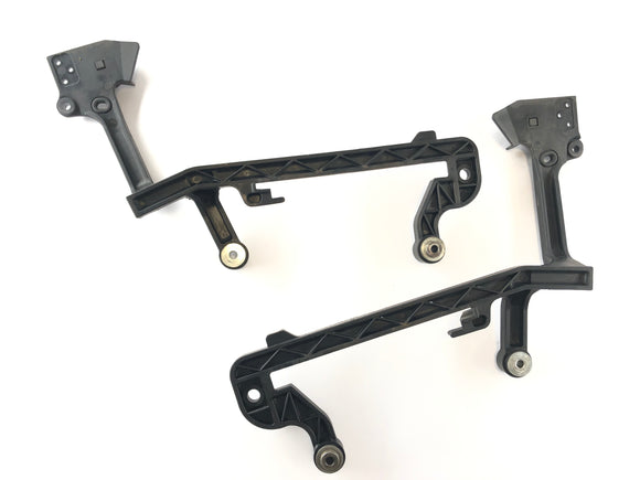 Honda ST 1100 SC26 PAN Europeaan [1990] - Kofferhouder aan de rechterkant en links