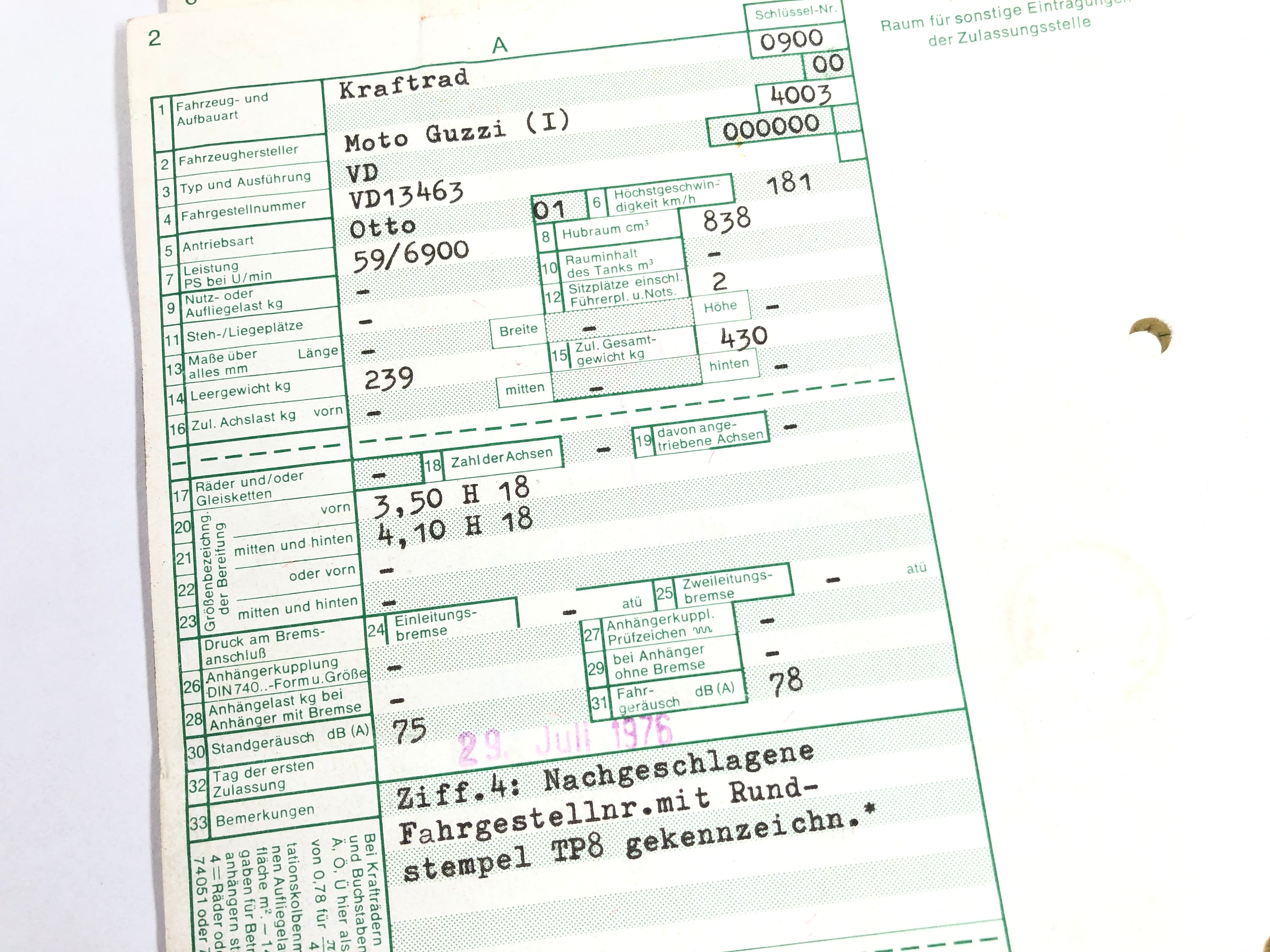 Moto Guzzi 850 -t3 VD [1979] - Frame con documenti