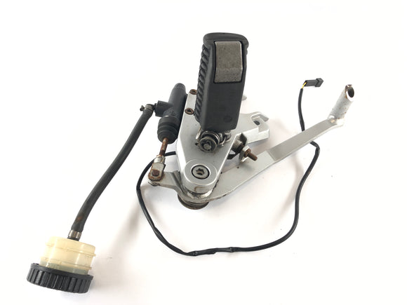 BMW R 1100 R 259 [1995] - Footrest plate right brake pedal and brake pump