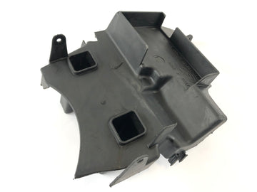 Beta RR 125 [2018] - коробка воздушного фильтра Верхняя часть крыши аккумулятора