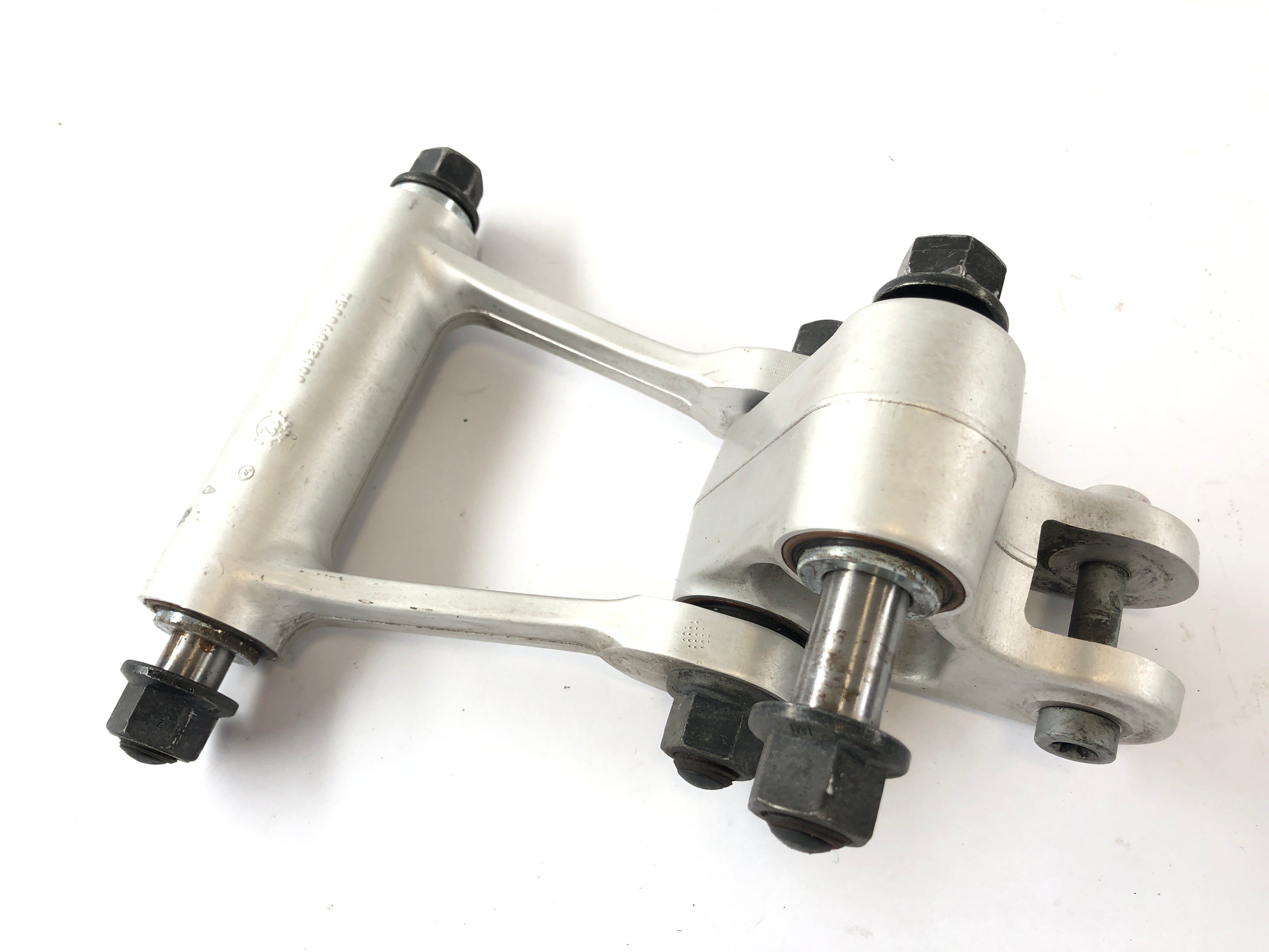 KTM Duke 690 A3 [2012] - rocker arm shock absorber bone