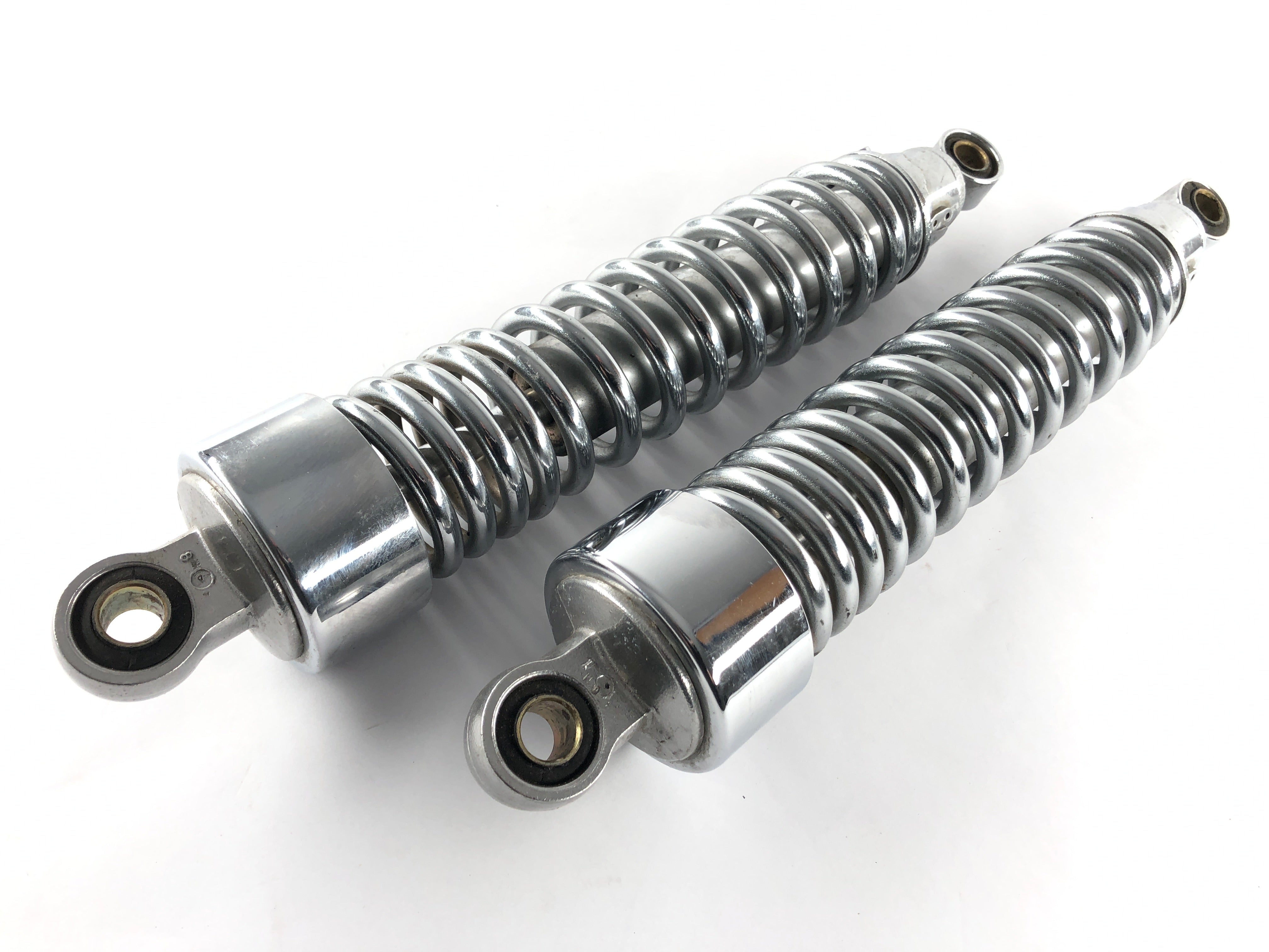 Triumph Thruxton 900 [2004] - Shock Absorber Strut Set Pair