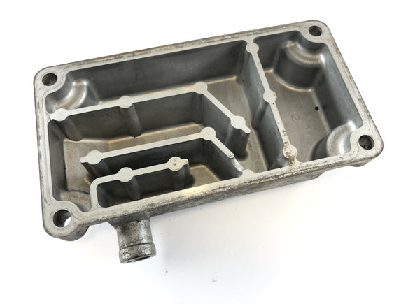 スズキ・バンディットGSF 650 S WVB5 [2005]  - エンジン換気バルブの蓋