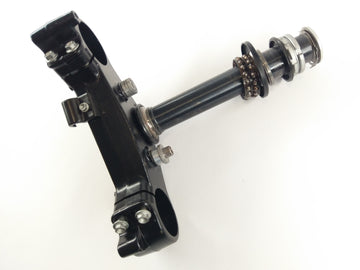 Aprilia RST 1000 Futura [2004] - Fork Bridge poniżej