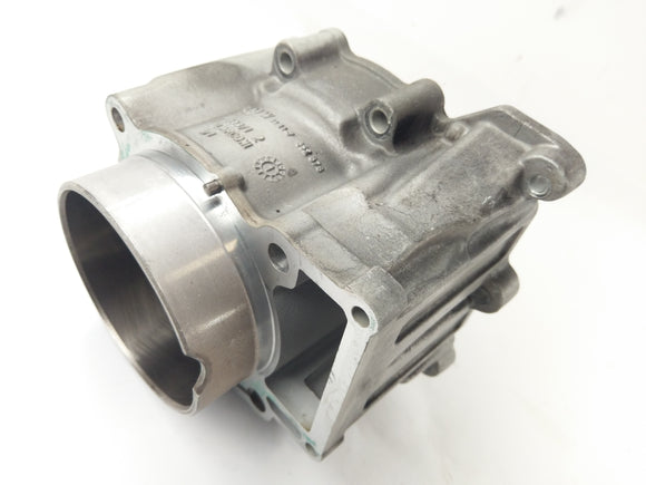 BMW F 650 GS R13 [2001] - Цилиндр с поршнями