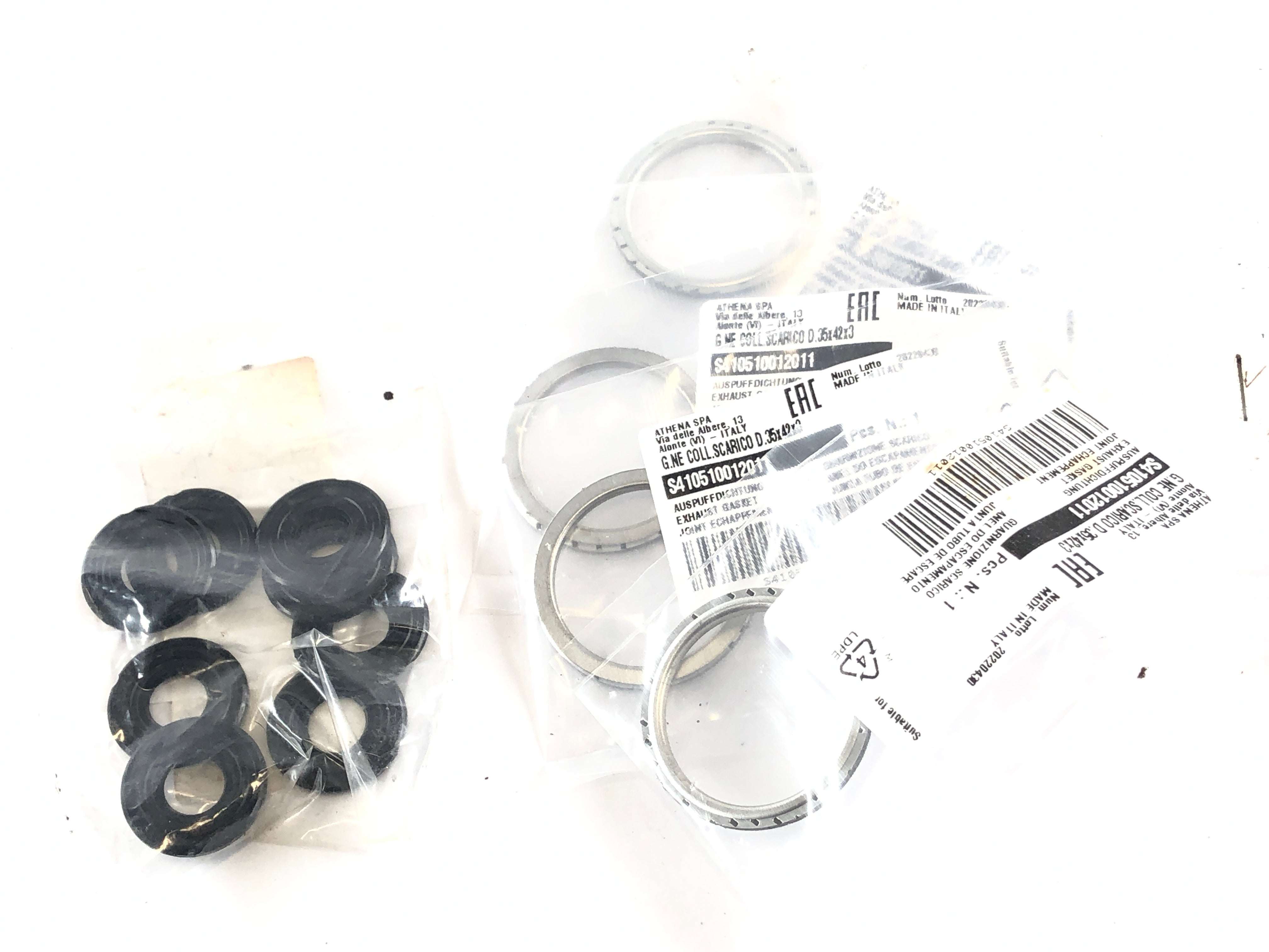 Suzuki GSX-R 1100 GV73B [1991] - Seals exhaust seals as new