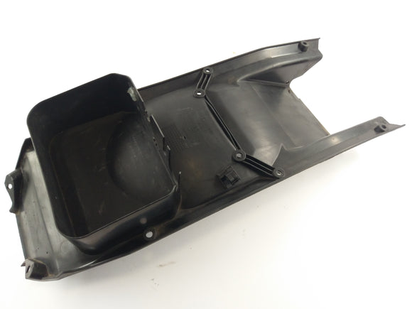 Moto Guzzi Stelvio 1200 4V [2008] - posteriore sotto il rivestimento posteriore