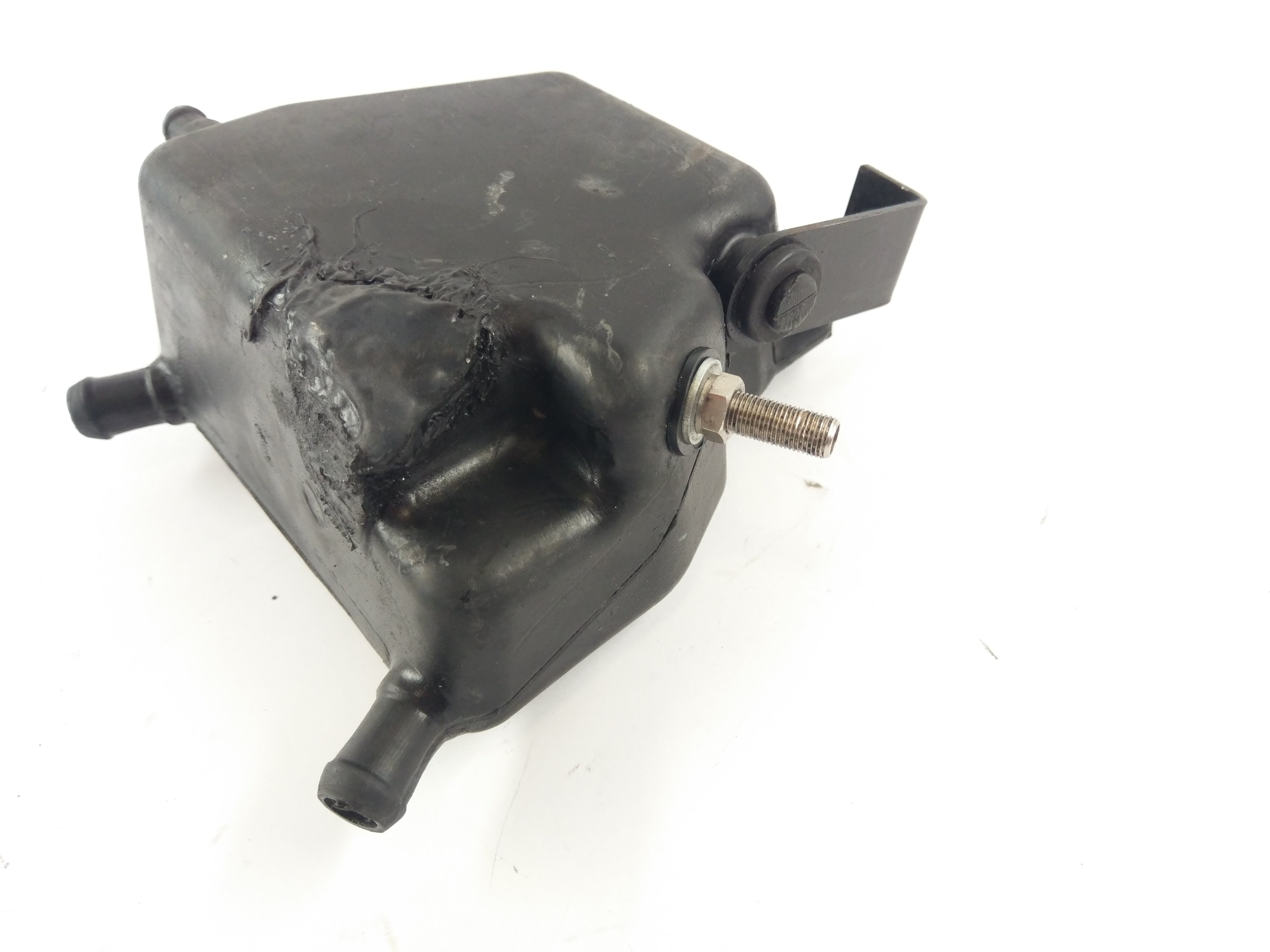 Moto Guzzi Stelvio 1200 4V [2008] - Expansion Container Crankcase Ventilation