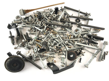 BMW F 800 ST [2006]  - 残留部品とネジはバンドルです