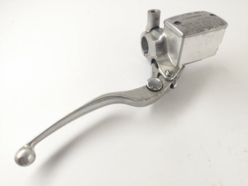 Kawasaki VN 900 Classic [2010] - Bromspump Handbromspump med bromshandtag