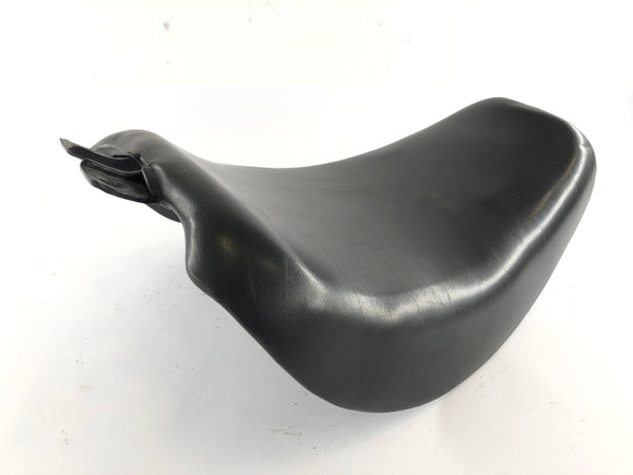 Suzuki vs 1400 VX51L [1992] - lavička sedadla řidiče