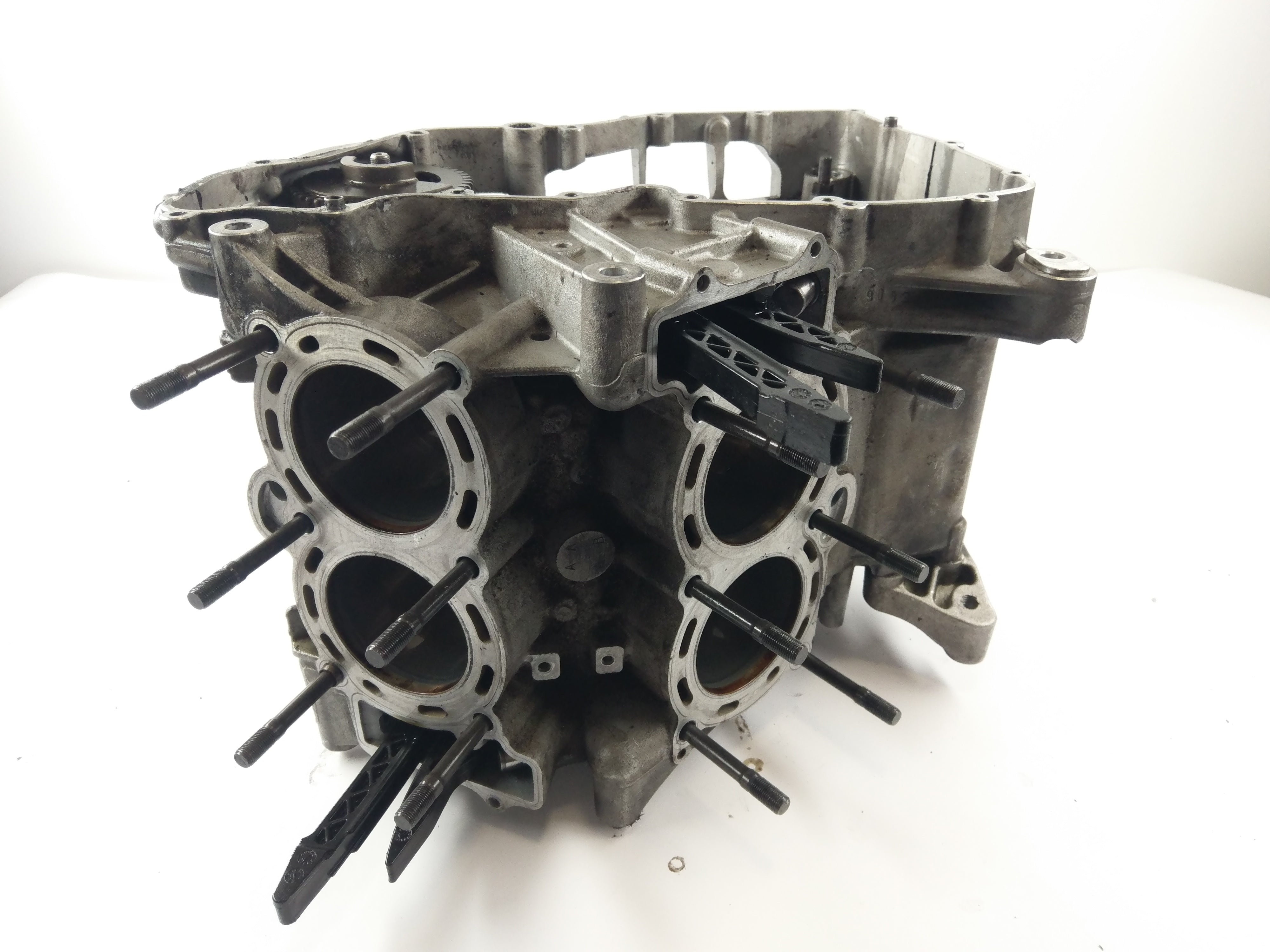 Aprilia RSV4 1000 RK [2010] - Engine housing empty