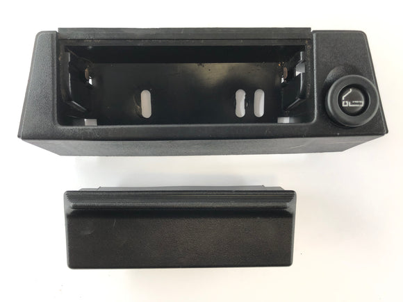 BMW M 535i E28 [1986] - Cderpat Center Console med lettere