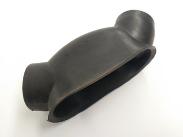 Moto Guzzi V7 Special [1970] - Intake Gum