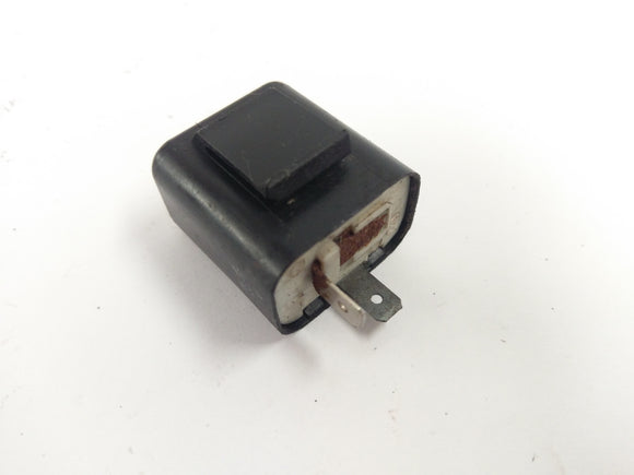 Suzuki intruder vs 700 VP51a [1986] - Blinkrelais