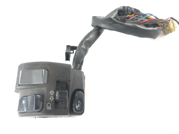 ヤマハFJR 1300 A RP11 [2005]  - 左側のハンドルバーフィッティングハンドルバースイッチ