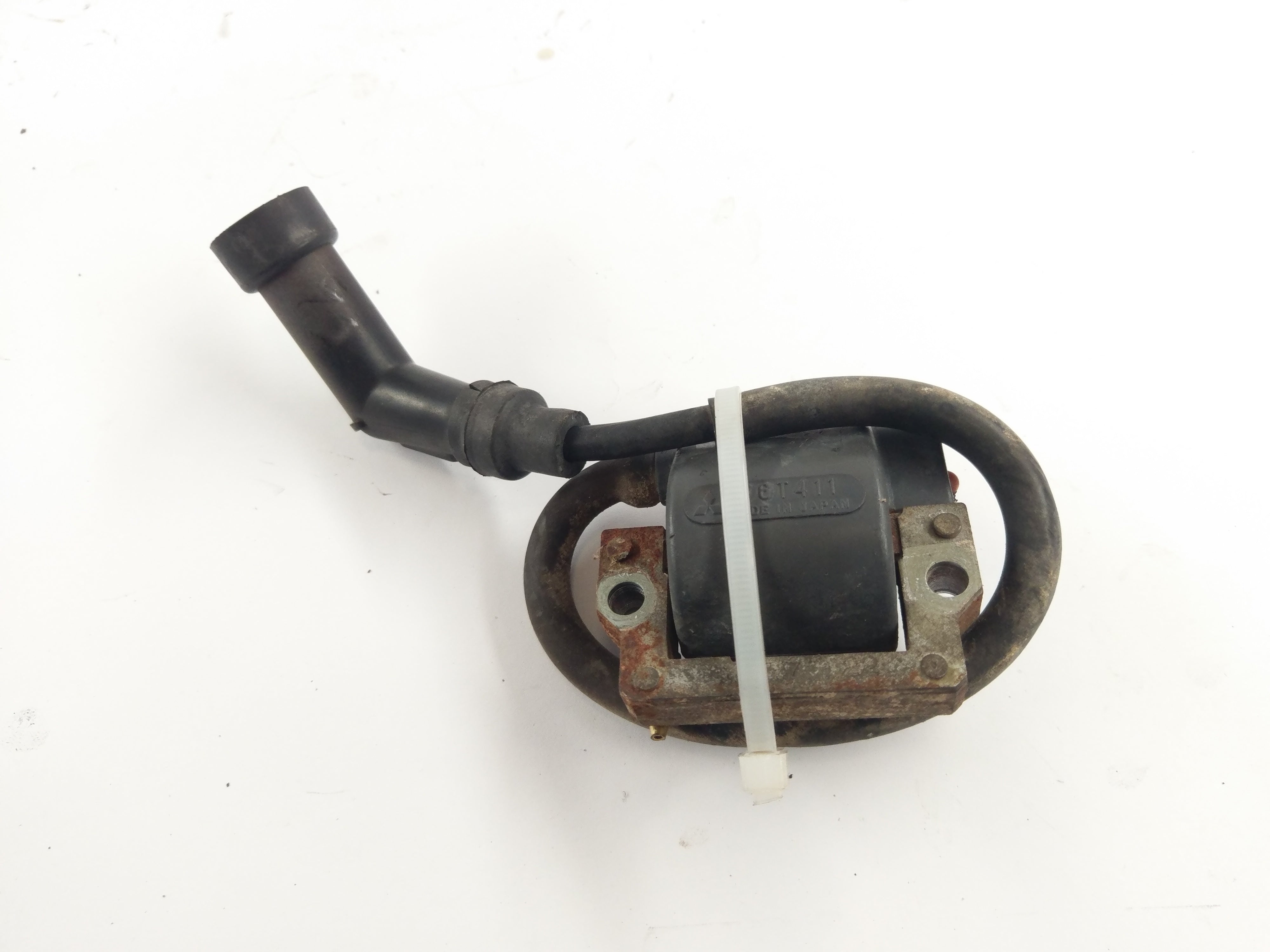 Yamaha XT 250 3Y3 [1987] - Ignition coil with spark plug connector