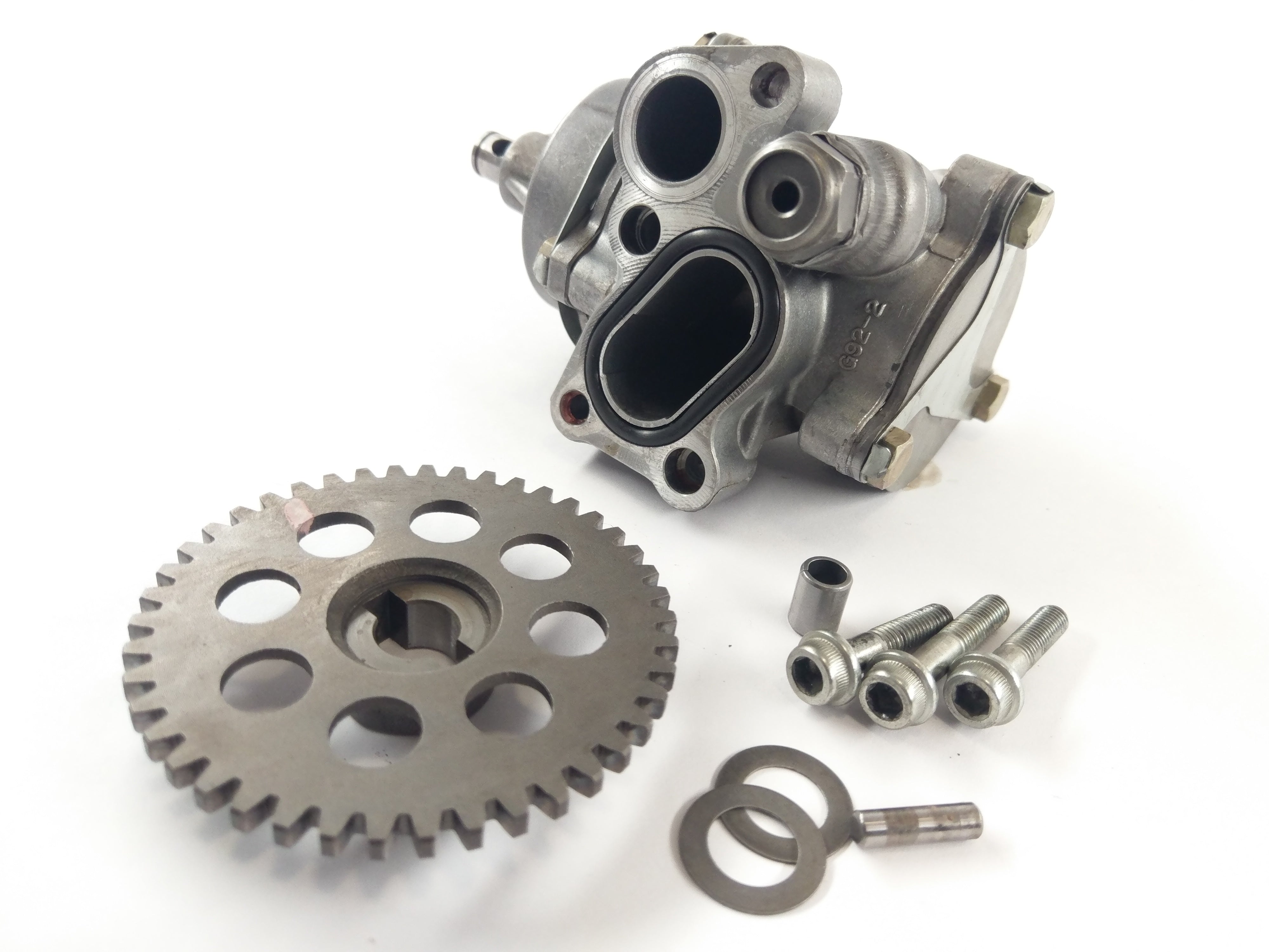 Suzuki GSXR 1100 GV73A [1992] - Oil Pump Set