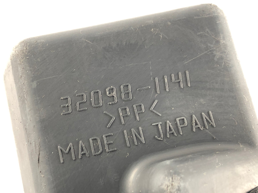 Kawasaki Zephyr 750 ZR750C [1991] - Verktygsfack